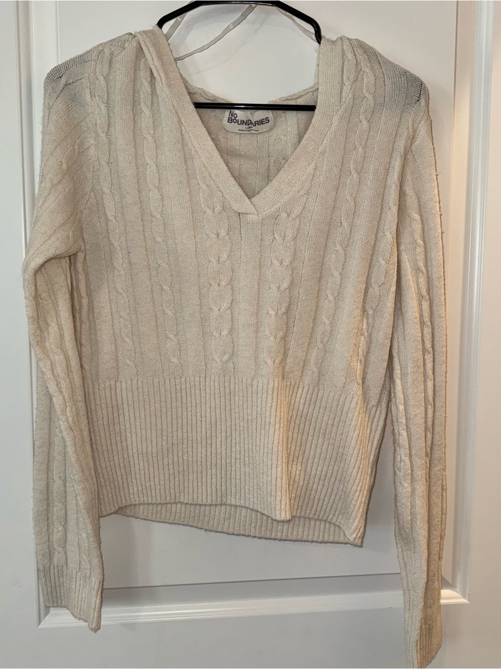 No Boundaries Ivory Cable-Knit V-Neck Sweater